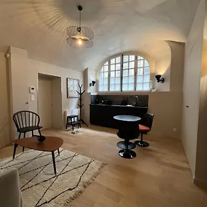 Lucas Ii 35 M2 Particulier Xvii Ieme Siecle Centre Historique Cathedrale Appartement Clermont-Ferrand